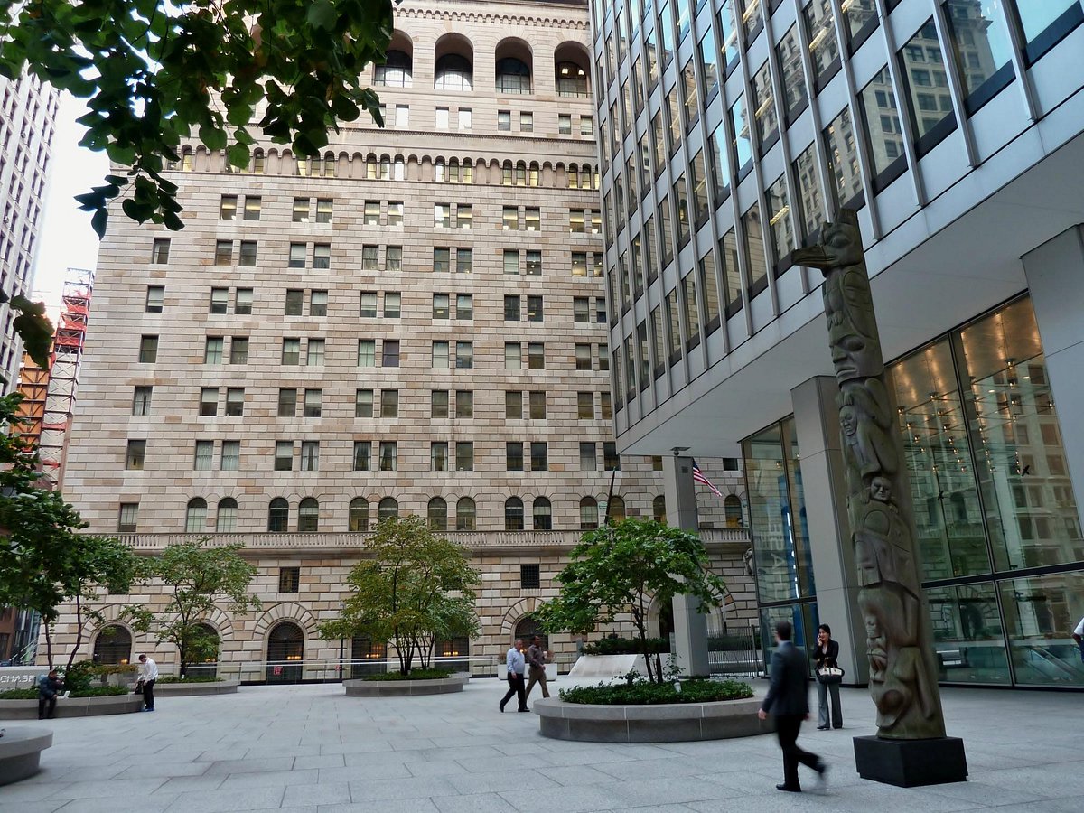 Banking and insurance digital services